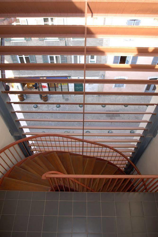 Temporesidence Chateauneuf บาย็อนน์ ภายนอก รูปภาพ